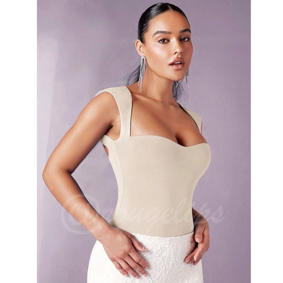 Beige Slim Fit Bodysuit Sweetheart Décolleté Neckline - Picture 4 of 8
